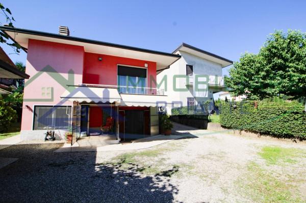 Villa in Via Monte Rosa, Albizzate — foto 4 di 5