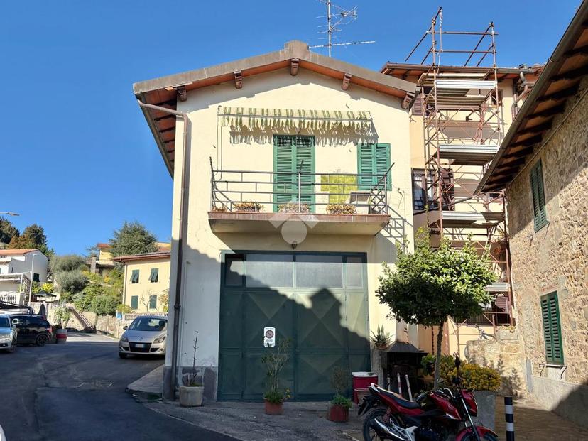 Casa indipendente in Via Vittorio Emanuele, Pelago — foto 3 di 5