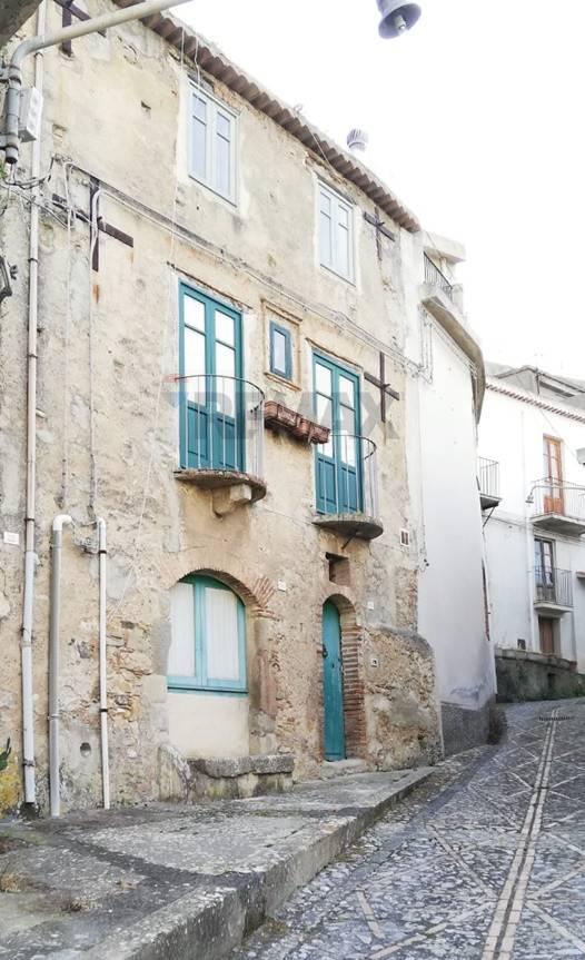 Casa indipendente in Via Cappuccini 16, Castroreale