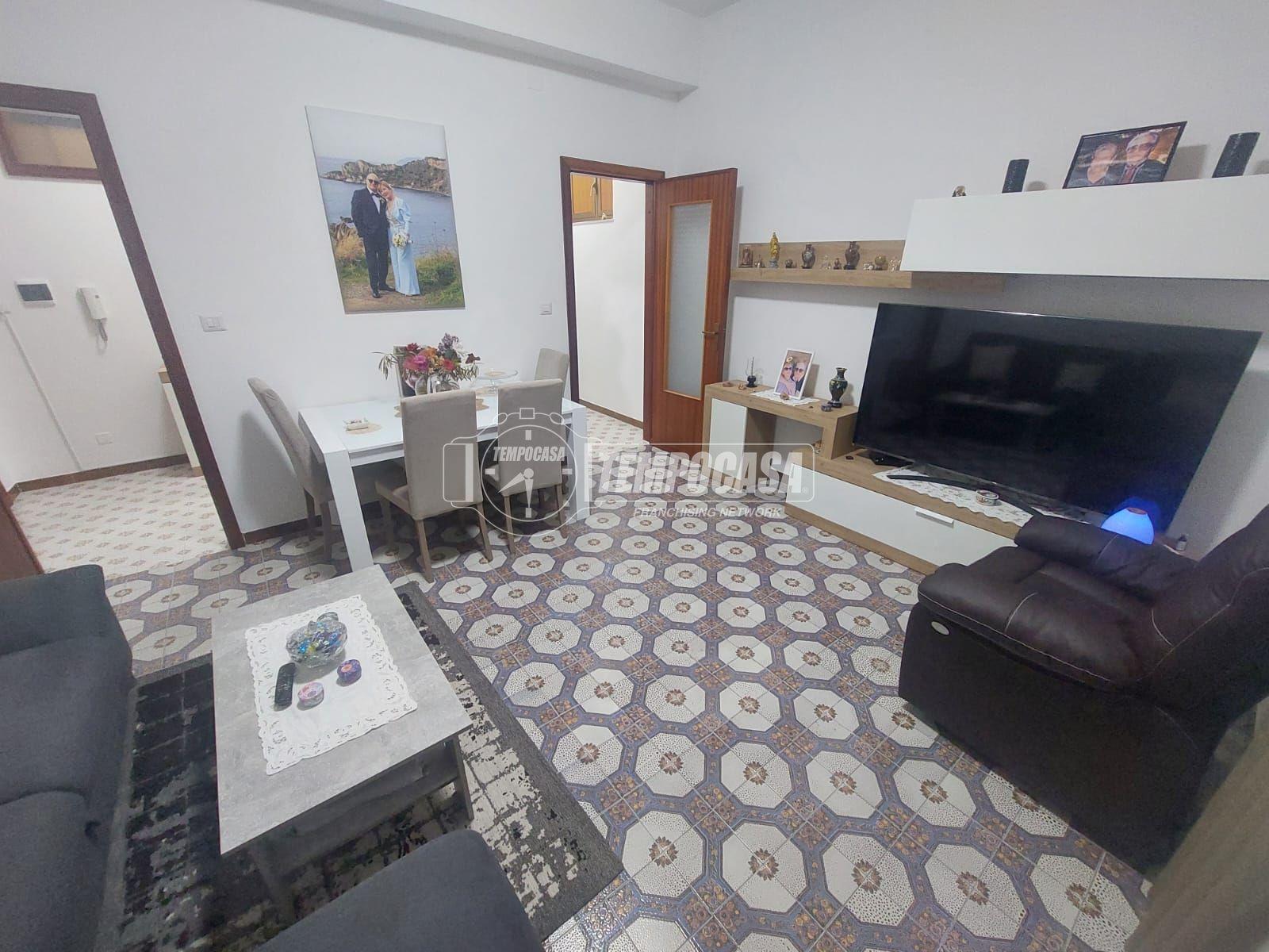 Trilocale in Via Archi Nazionale, San Filippo del Mela