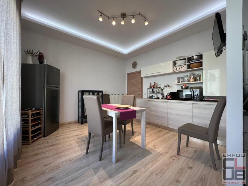 Trilocale in a Giovanni Amendola 37, Empoli — foto 3 di 5