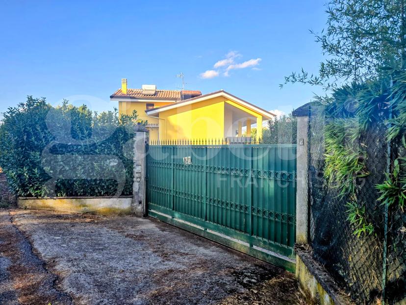 Villa in Contrada Colle Rampo, Paliano — foto 2 di 5