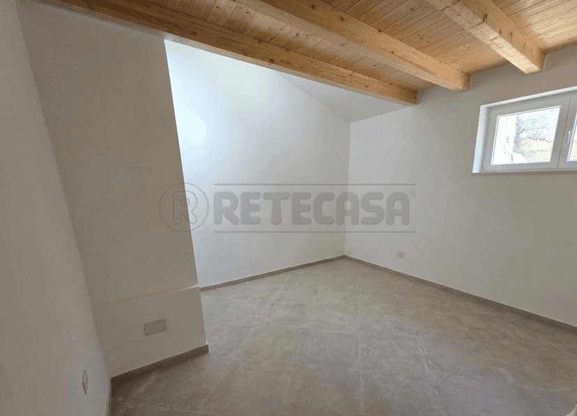 Trilocale, Altissimo — foto 3 di 5