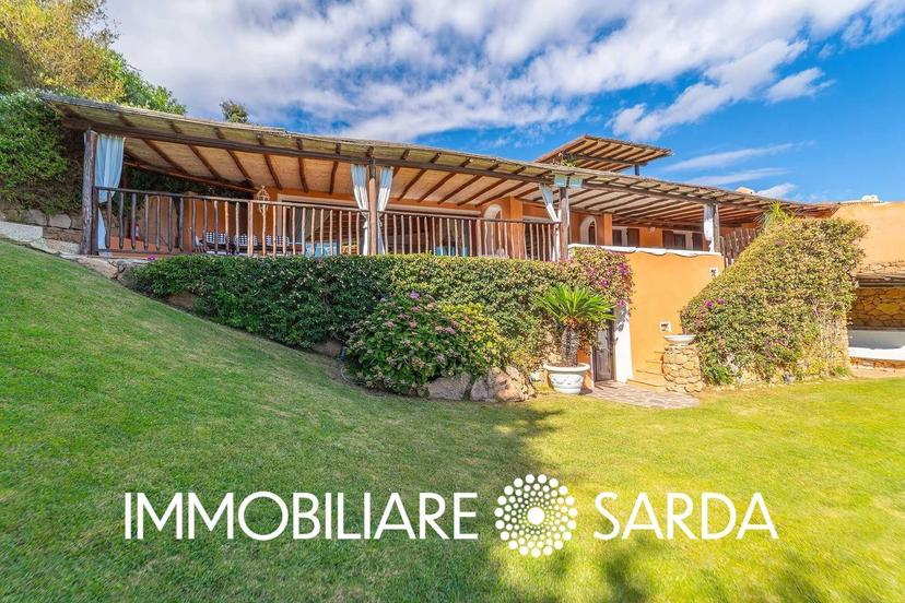 Villa, Arzachena