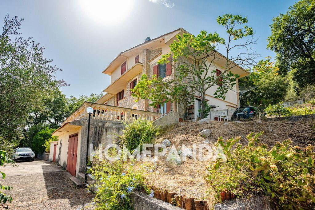 Villa unifamiliare in Via Vagnoli 60, Itri