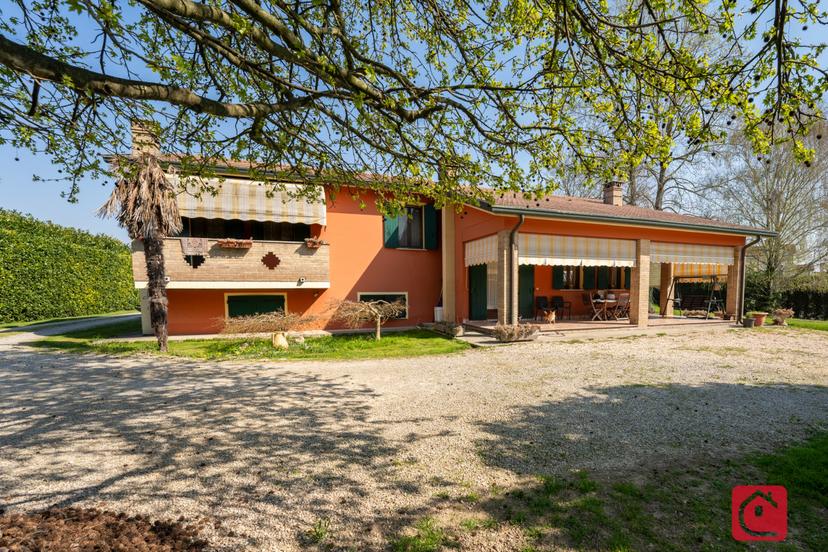 Villa, Legnaro — foto 3 di 5