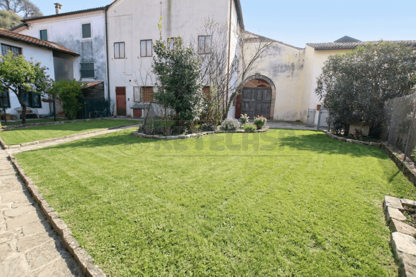 Villa a schiera in Piazza Guglielmo Marconi, Montegalda — foto 3 di 5