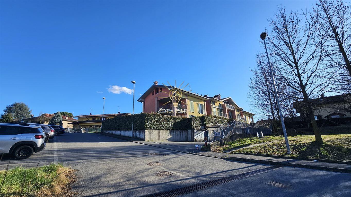 Quadrilocale in Fontana 24, Cassago Brianza