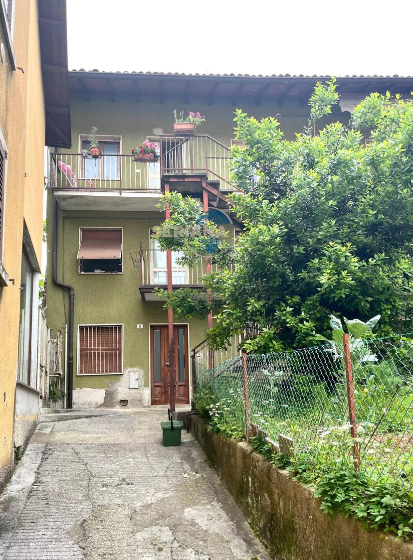 Trilocale in Via Azzarotti, Pradalunga — foto 4 di 5