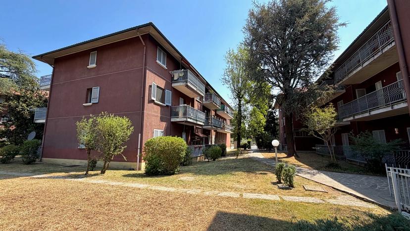 Quadrilocale in Via Crespi  2b, Capriate San Gervasio — foto 3 di 5