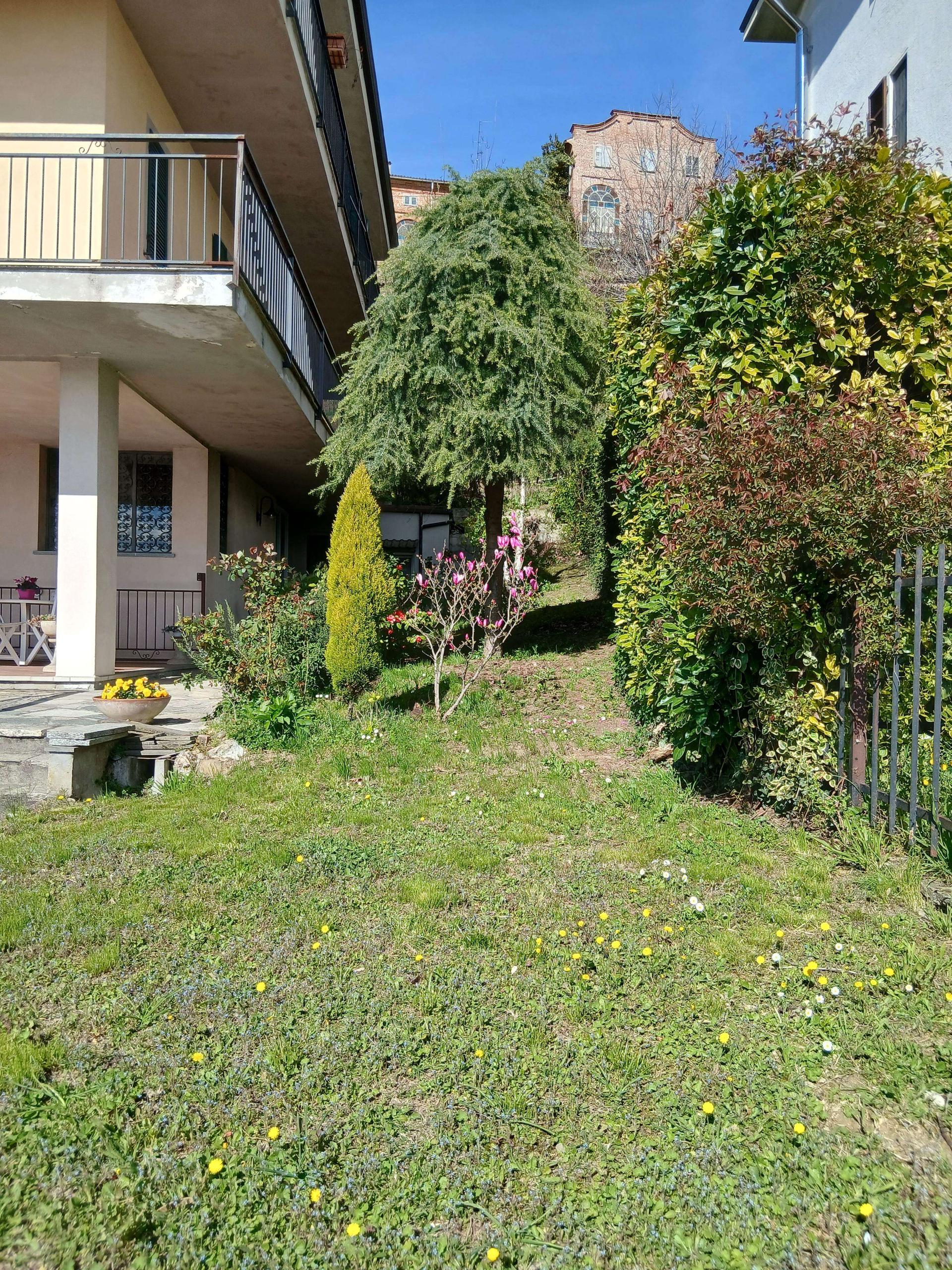 Villa bifamiliare in Via Panza 15, San Salvatore Monferrato