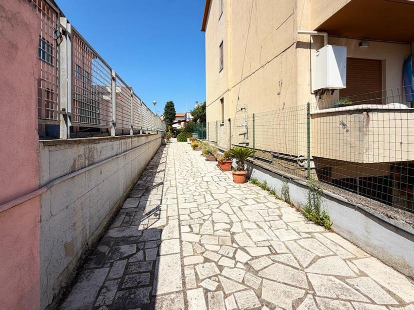 Casa indipendente in Via Giulio Alessandrini, Montalto di Castro — foto 5 di 5