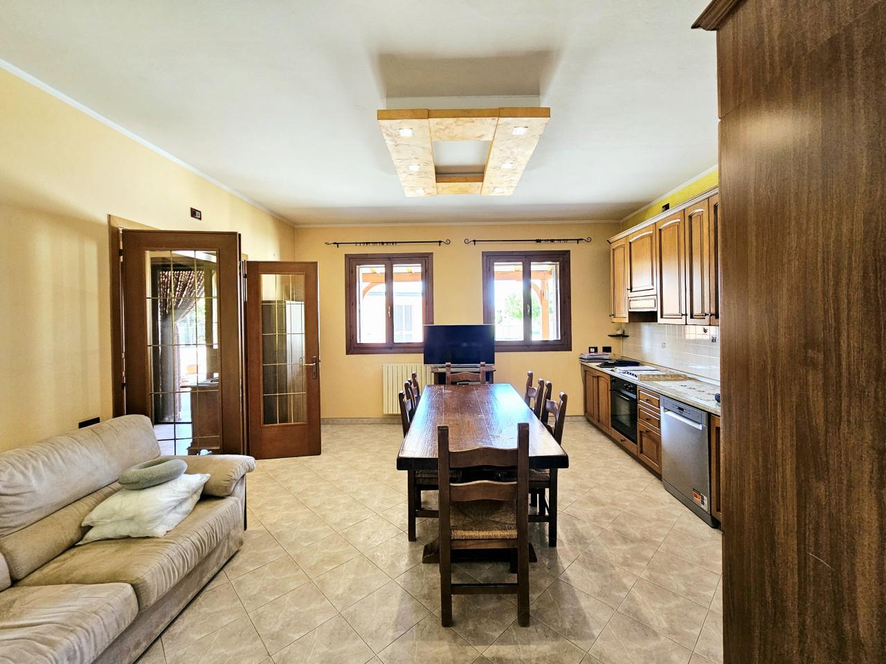 Villa a schiera in Via Orti, Badia Polesine