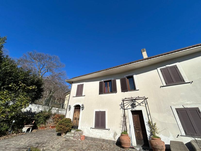Villa in Via Giglioli, Roccamonfina — foto 4 di 5