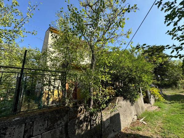 Villa in Via Tre Santi-Beltiglio, Ceppaloni