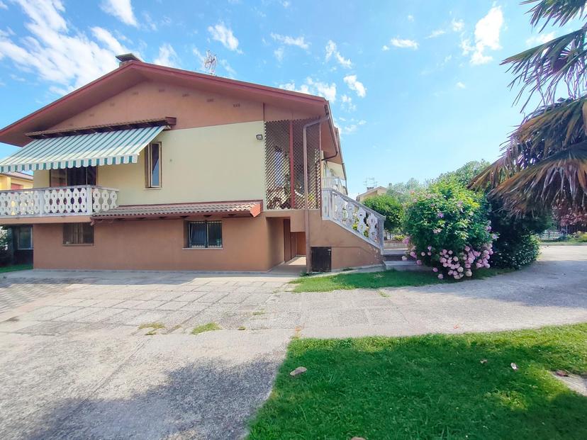 Villa unifamiliare in Via Brussa 423, Caorle — foto 3 di 5