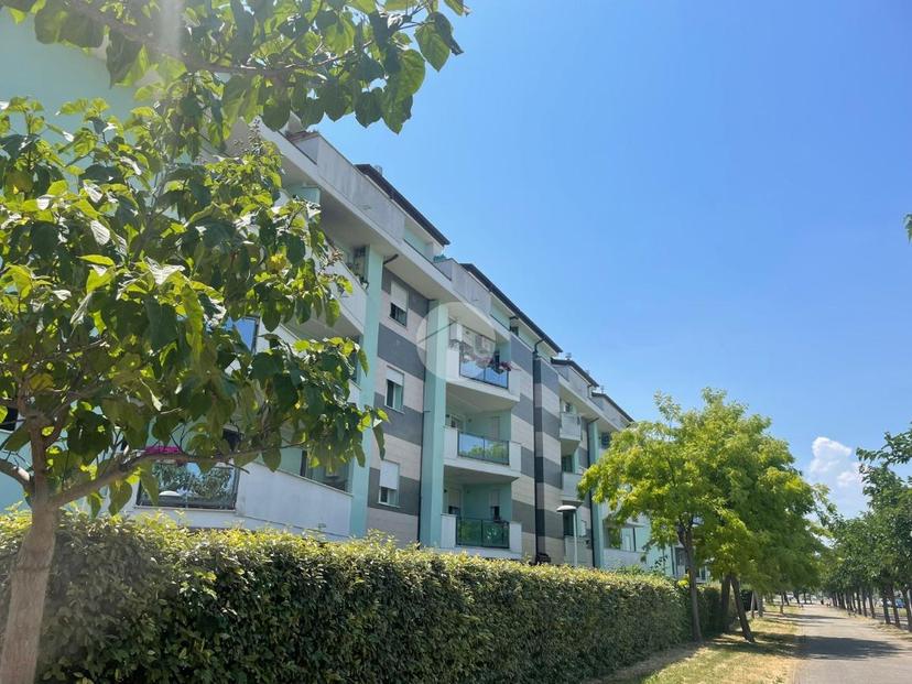 Trilocale in Viale Torre Costiera 8, Città Sant'Angelo — foto 3 di 5