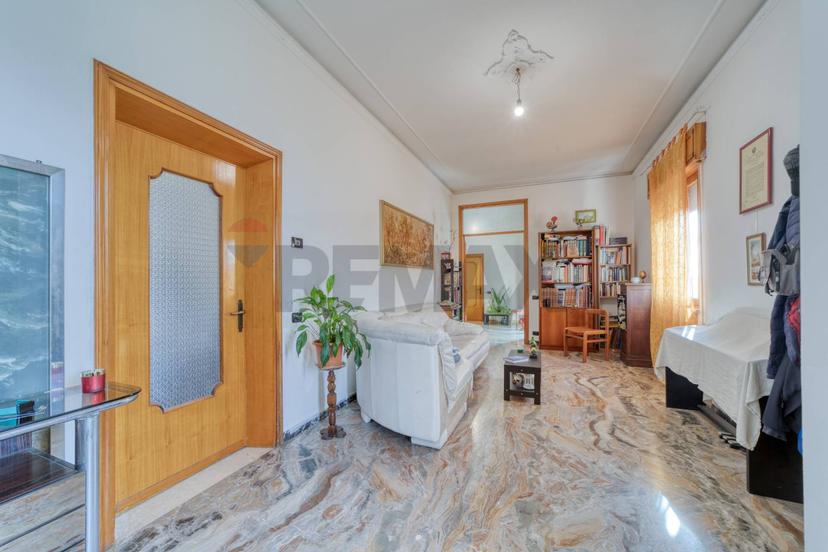 Appartamento in Via Caponte 11, Borgo Veneto — foto 2 di 5
