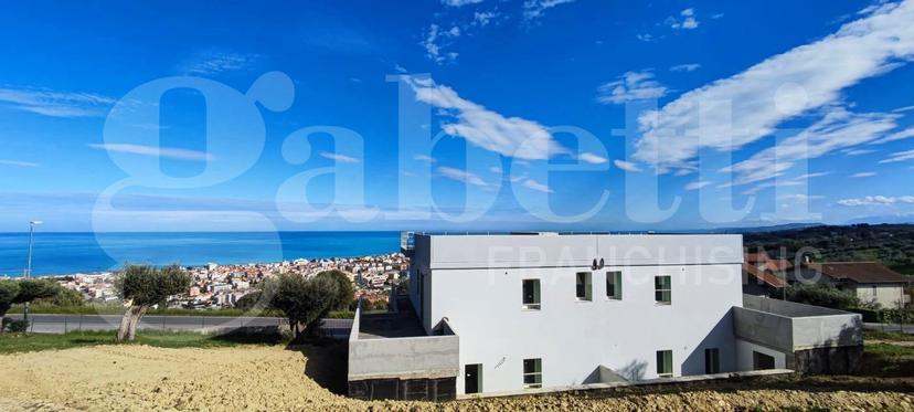 Villa in Via Vascello 17, Tortoreto — foto 2 di 5