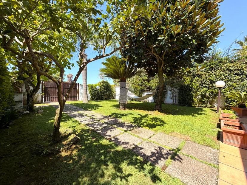 Villa in Via Apollonia 7, Sabaudia — foto 4 di 5