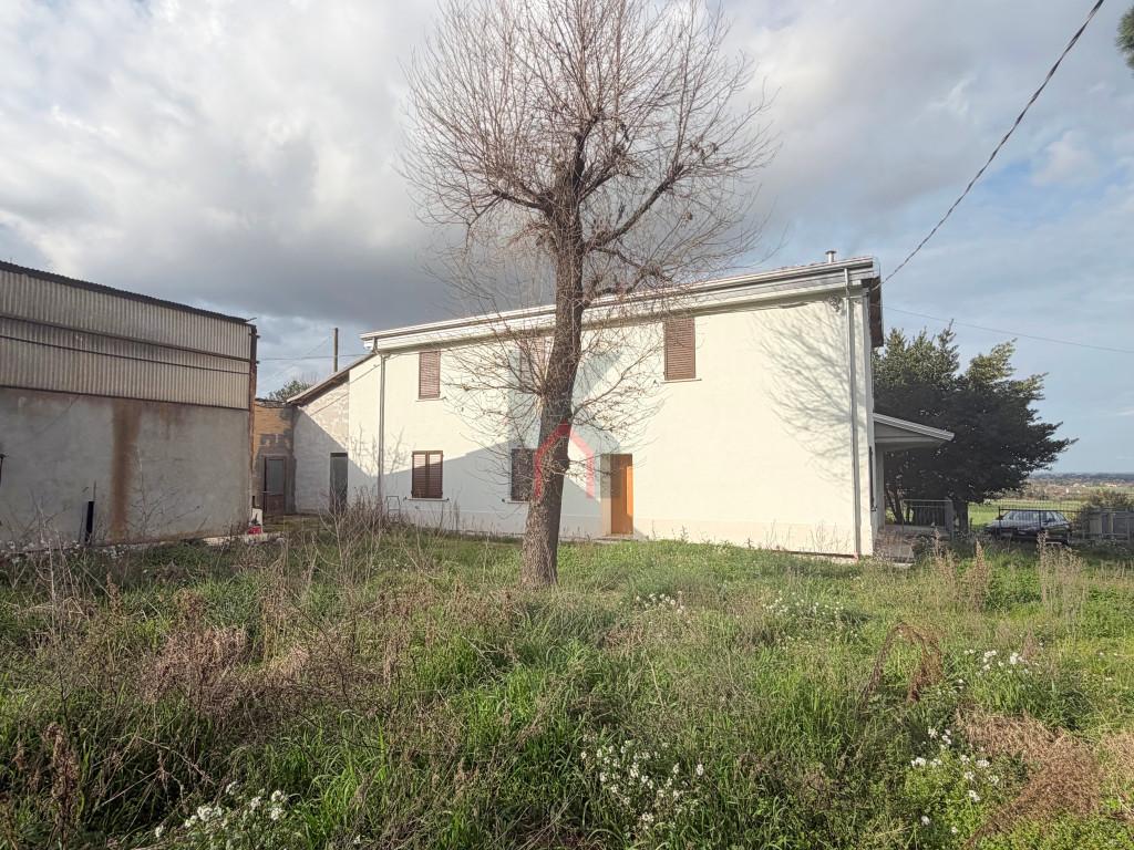 Casa indipendente in Via Casone, Forlì