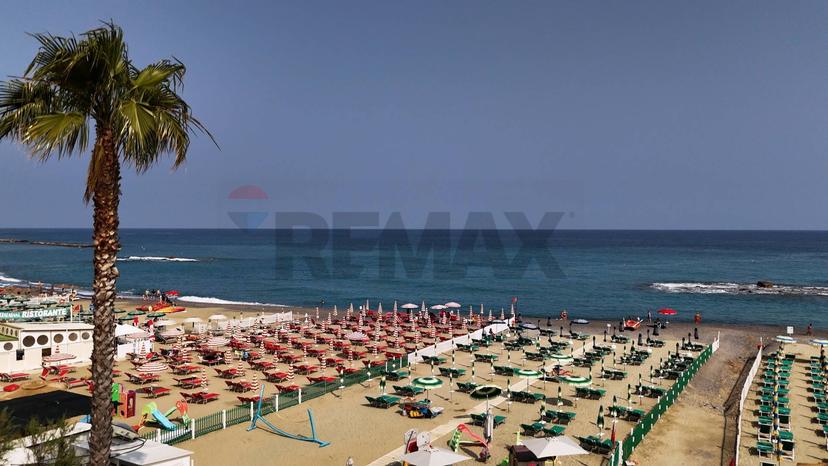 Trilocale, Diano Marina