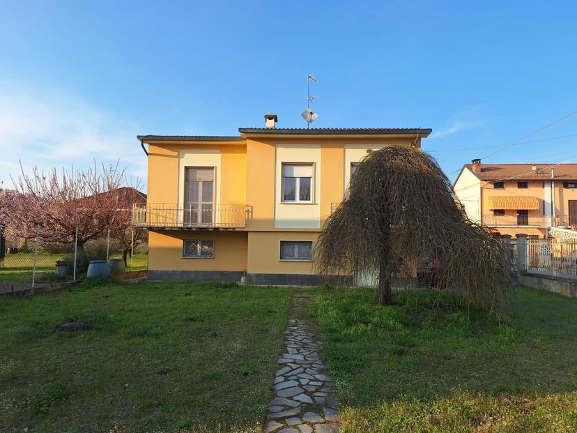 Villa in Via Vittorio Veneto 78, Ticineto — foto 2 di 5