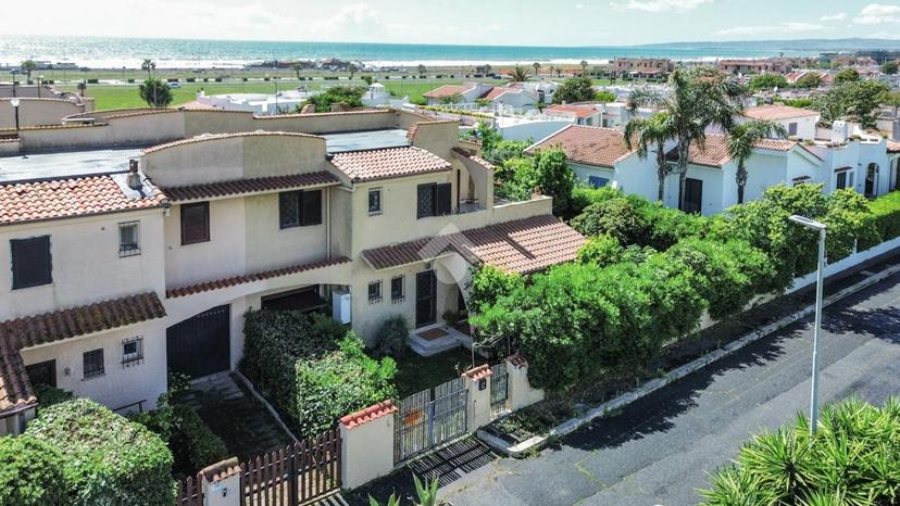 Villa in Via dei Giacinti 68, Cerveteri — foto 3 di 5
