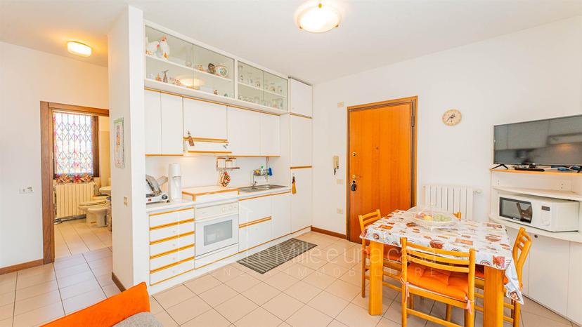 Bilocale in Via Case Nuove, Colico — foto 4 di 5
