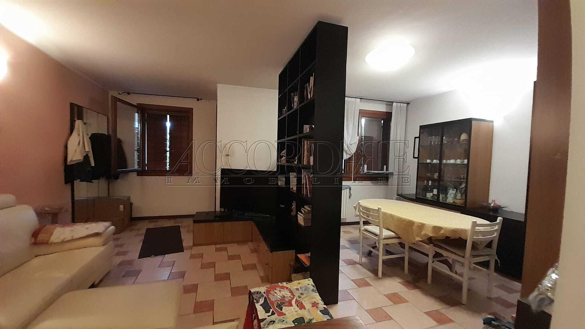 Villa a schiera, Limena