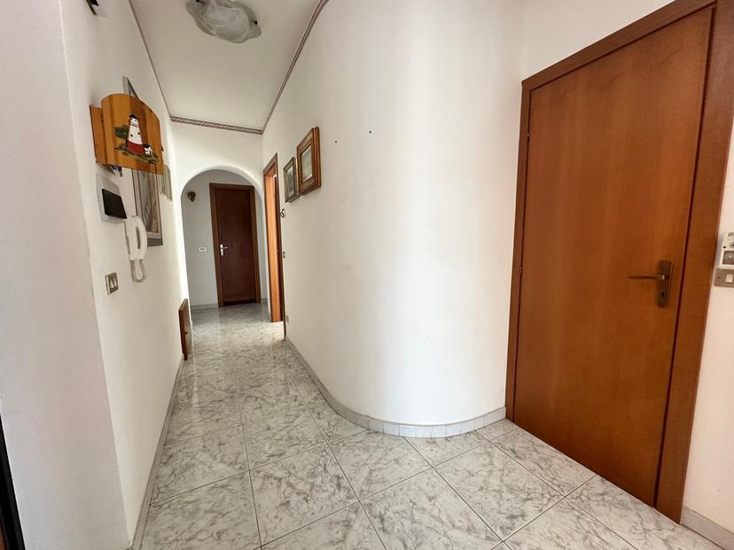 Quadrilocale in Corso Sicilia 45, Barcellona Pozzo di Gotto