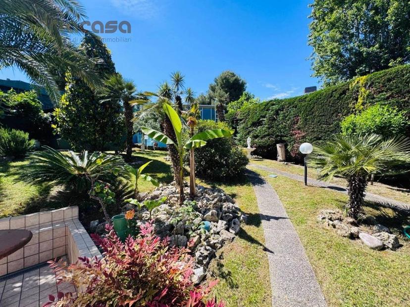 Appartamento in Viale Trebaci, Riccione