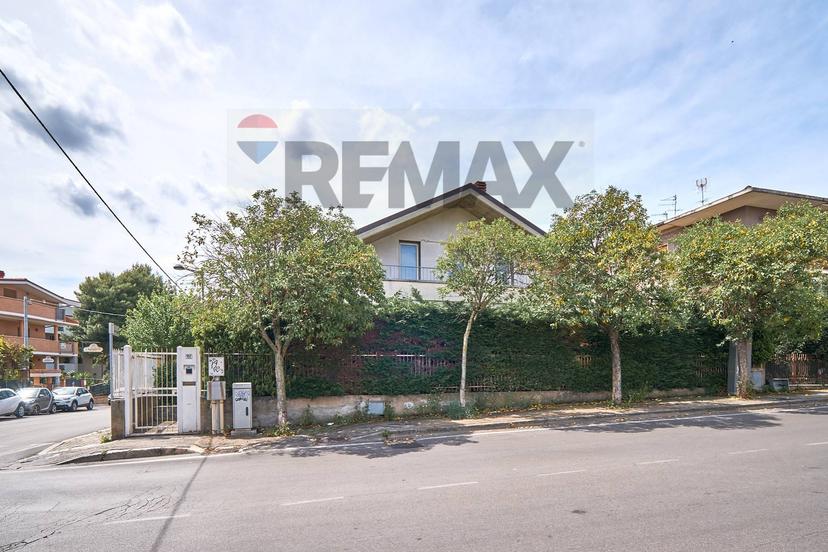 Villa in Via Rigopiano 157, Pescara — foto 4 di 5