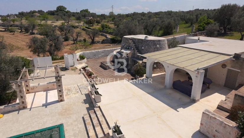 Abitazione tipica in Contrada Badessa Snc, Ostuni — foto 3 di 5
