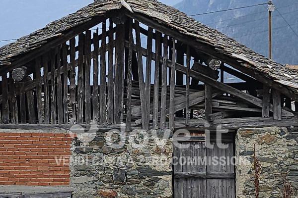 Rustico in Frazione Valleil, Snc, Torgnon — foto 5 di 5