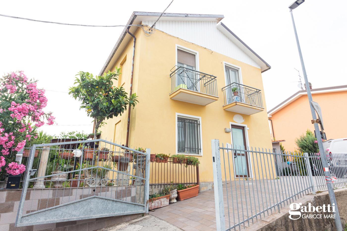 Casa indipendente in Via Rossini 7, Gabicce Mare