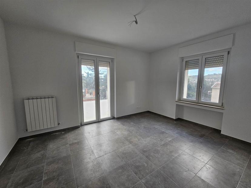 Quadrilocale, San Severino Marche — foto 3 di 5