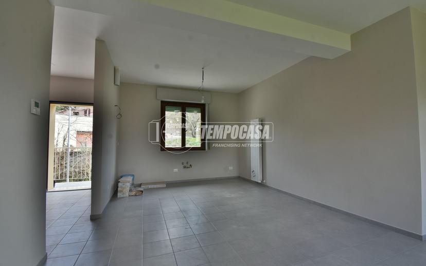 Quadrilocale, Camporotondo di Fiastrone — foto 5 di 5