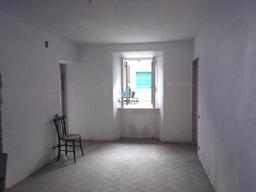 Casa indipendente in Via San Liberato, Loro Piceno