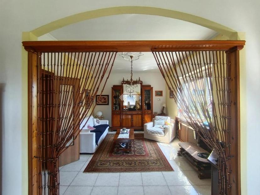 Villa in Via Isonzo 4, Robecco sul Naviglio