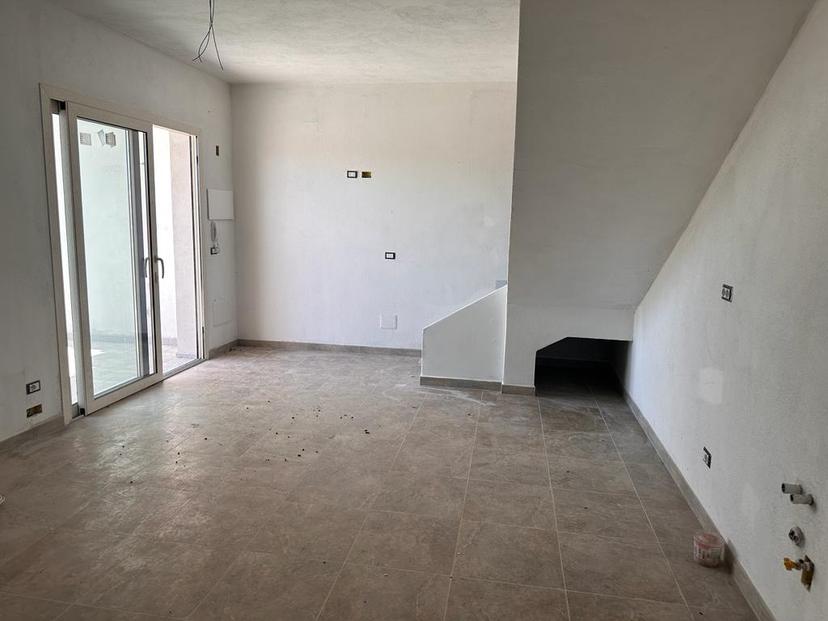 Villa a schiera in Via Circonvallazione Est, Posada — foto 2 di 5