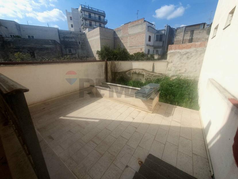 Trilocale in Via Camillo Benso di Cavour Sn, Grumo Appula — foto 3 di 5