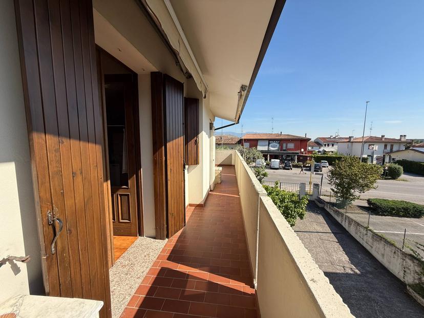 Appartamento in Vicolo Amendola Giorgio 19, Santa Lucia di Piave — foto 2 di 5