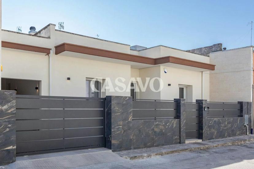 Casa indipendente in Via Crocifisso 76, Guagnano
