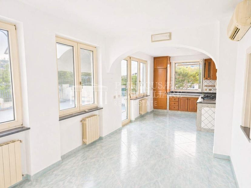 Villa a schiera in Via Michele Mazzella 64/Z, Ischia — foto 2 di 5