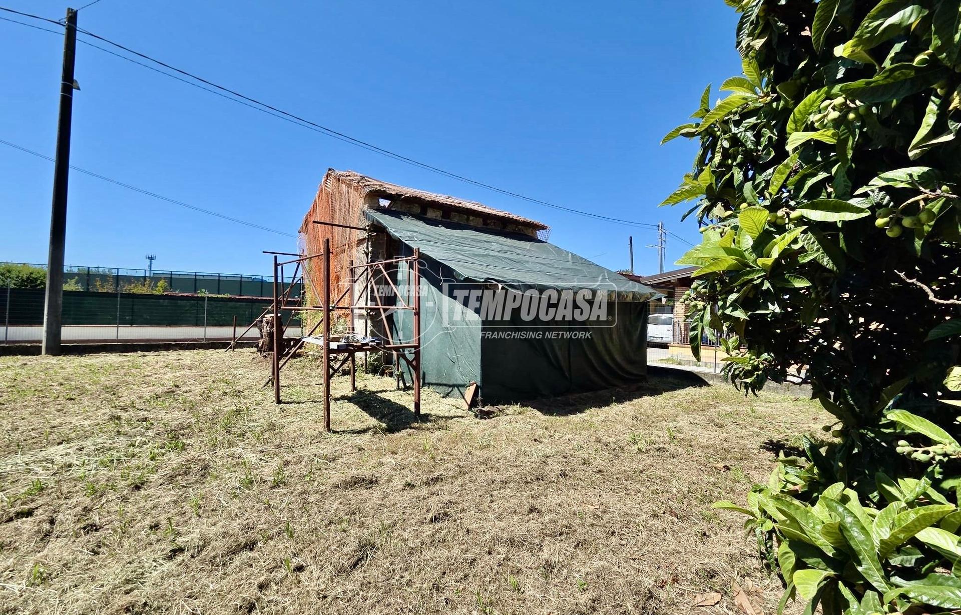 Rustico in Via Pradaccio 1/Snc, Massa