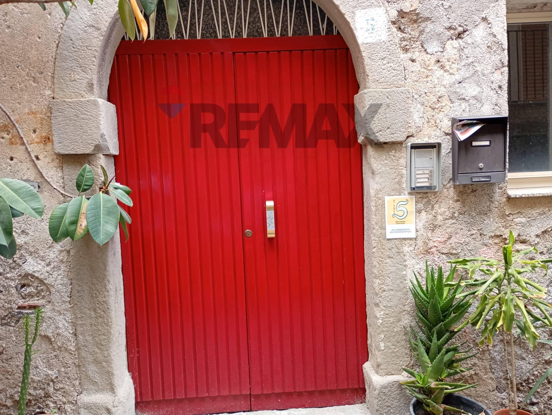 Quadrilocale in Via Rosario 4, Francavilla di Sicilia