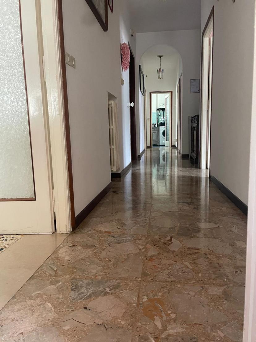 Appartamento in Via Micheli, Corniglio — foto 2 di 5