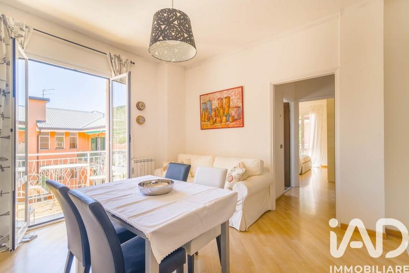 Bilocale in Via Vittorio Emanuele II 11, Toirano — foto 3 di 5