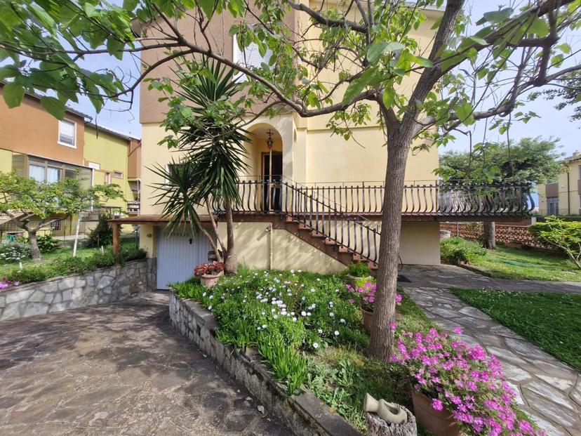Villa a schiera, Campiglia Marittima — foto 3 di 5